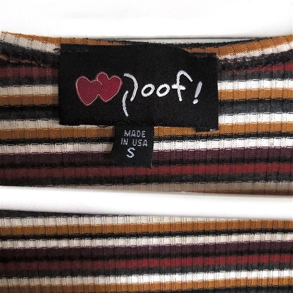 Stripped Long Sleeve V Neck Top - Picture 2 of 2